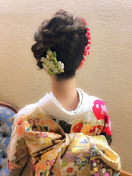 あだち美容室 宮の森店 和装着物へアセット★振袖・袴に(成人式・卒業・入学・入園)