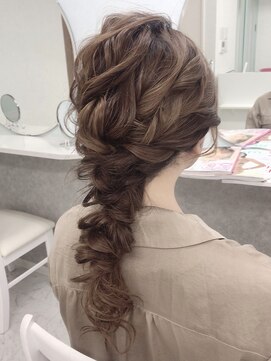 ヘアーセットサロン ピンキー(Hairset Salon Pinky) Pinky..編みおろしヘアセット