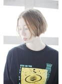 切りっぱなしショートボブ