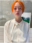オレンジカラー　ショートスタイル