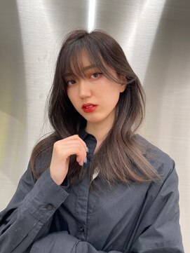 レビジュヘアー(LEVIJU HAIR) 色気が漂うくびれレイヤーカット