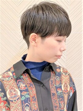 ビープ(beep) 流行りの刈り上げショートヘア【赤羽】