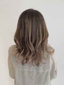 ヘアーサロン フーガ 春日部店(HAIR SALON fuuga) ナチュラルコントラストハイライト