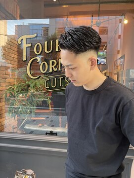 フォーコーナーズカットショップフェイビーズ 名古屋西(FourCornersCutShop favey's) barberStyle×スキンフェード【刈り上げ】【メンズカット】