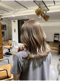 ハイトーンアッシュベージュ透明感ミルクティーベージュ