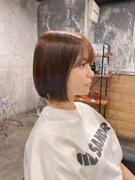 アイズ 横浜(IS) 横浜/mikiya指名/切りっぱなしボブ/横浜ボブ