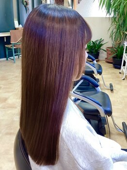 シープラッツ(C-platz)の写真/【みどり市笠懸町】エイジングケアトリートメントで潤いと弾力をUP！様々な髪質に合わせ髪を美しい状態へ＊