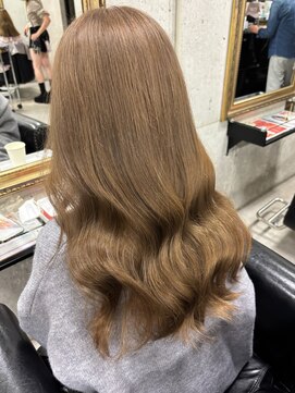 ルノン(LUNON) 黒髪クラゲヘアーオリーブグレー小顔ココアベージュ