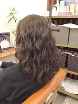 ピールアーク(peal ark)&nbsp;ダークグレージュ×ウェーブミディ