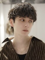 アリエッタ アザブ(ARIETTA AZABU) 幼く見えない、大人っぽさを極めたシャドウマッシュ