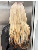 ノラ ウメダ(NORA UMEDA)&nbsp;エンドカラーホワイトブロンドケアブリーチデザインカラー梅田