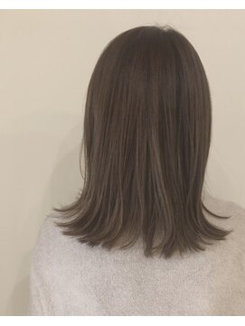 ネオリーブ チロル 横浜西口店(Neolive CiroL.) neolive cirol ミルクティーベージュ