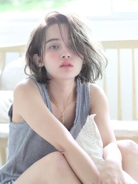 ネオリーブウリ 二子玉川店(Neolive uri) 《Uri/二子玉川》大人かわいい×ハイライトカラー