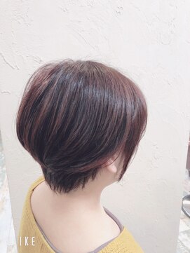 リノカヒリ(Lino kahili) フェミニンショート♪