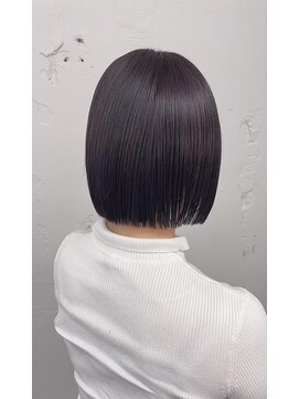 ユッカ エハ 豊中(YUCCA eha) 【eha Miki】プツッとボブ