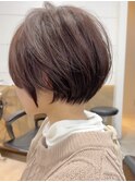 フェミニンで可愛いチェリーブラウンイメチェンショートボブ