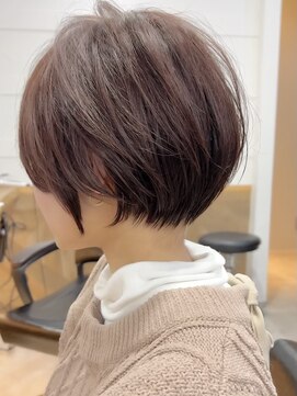 ビュー フクオカ(VIEW FUKUOKA) フェミニンで可愛いチェリーブラウンイメチェンショートボブ