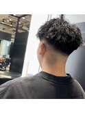 フェード×アップバング×ツイストスパイラル/メンズパーマ