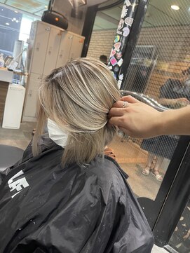 ラフ(LAFF) #黒髪#ボブルフ#ネビージュ#小顔#ワンレン