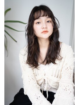 マグノリア オモテサンドウ(MAGNOLiA Omotesando) 暗髪ロングの顔まわりカットで垢抜けパーマ・・・HINATA