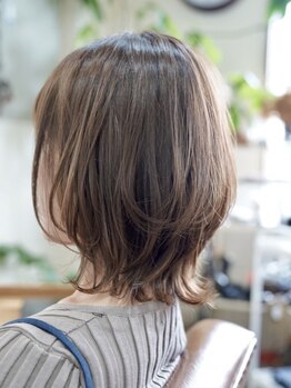 ジュエ(jouer)の写真/【豊川】年齢に伴う大人女性の髪の悩みを解決◎豊富な知識と高い技術であなたに合わせたメニューをご提案♪
