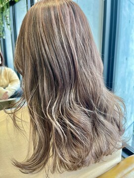 ココ 西葛西南口店(COコ) ホワイトピンクグレージュカラー♪西葛西ボブウルフ|髪質改善