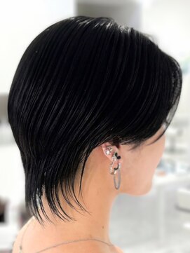 アントワープヘアー(Antwerp hair) ハンサムウルフ/黒髪ショート