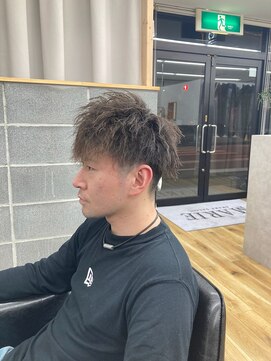 マリー(Marie) 垣見 ツイストスパイラル