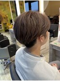 ダブルカラーのミルクティーベージュ