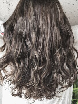 モルト 麻生(molt) ハイライト