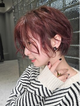 バイエイト(X８) 【可愛くも色っぽい】ルーズウェーブショート　『小川』