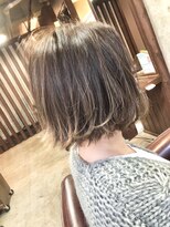 キー(kｅｙ)&nbsp;アッシュベージュ