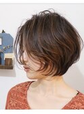 前髪長めこだわりショートボブ