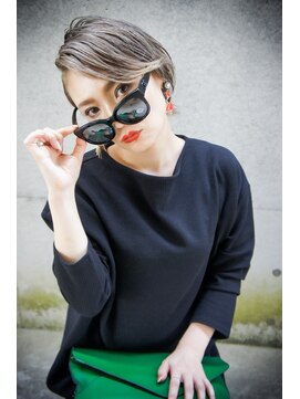 アナログヘアープレイス(ANALOG Hair Place) salon model