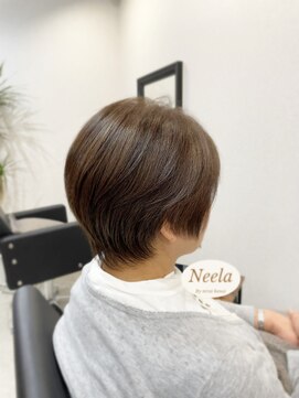 ニーラ バイ ニライカナイ 八幡宿店(Neela By Nirai Kanai) 修正OK/50代/60代/ショートボブ/丸みショート/白髪ぼかし/白髪