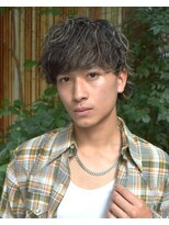 フリーク バーバーショップ 都島店(FREAK BARBER SHOP)&nbsp;マッシュウルフ ニュアンス ソフトツイスト ハイライト シャドー