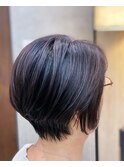 ショートボブ