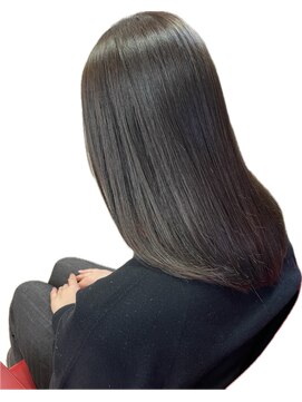 ルーチェ(luce) 髪質改善カラーヘアエステ　必要に応じた栄養分配合