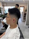 スキンフェード　　フェザーアップ