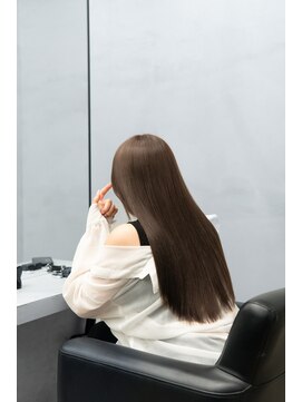 ネイヴィル 銀座(navile) ハイトーンでも艶のある髪がいい!