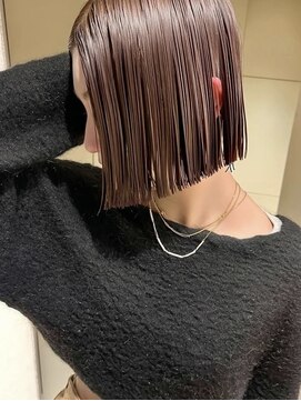 ノラギンザユー(NORA GINZA/U) 切りっぱなし外ハネボブ艶暗髪シースルーバング