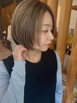 ロニ(Roni) ボブ