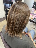 ビューティークラブジェイ アルパーク前店(Beauty club.J)&nbsp;白髪ぼかしハイライト