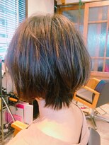 アズグロウ(As grow)&nbsp;大人ショートボブ Rカラー Rブリーチでグレイパール