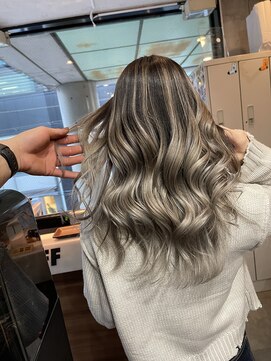 ラフ(LAFF) #黒髪#ボブルフ#ネビージュ#小顔#ワンレン