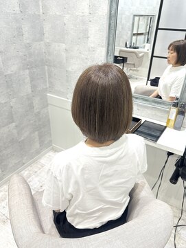 イーズ バイ インス(Yeeee.s by INCE) 白髪ぼかし/脱白髪染め/脱白髪染めハイライト/透明感