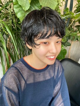 ビューズ オオサカ(VIEWS OSAKA) 大人ガーリー/チョコレート/モード/プリカール[肥後橋駅]