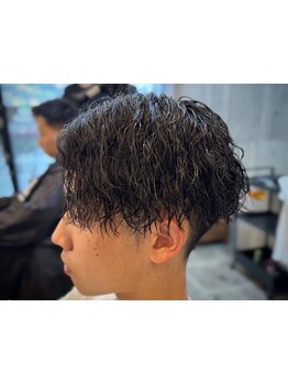 【いつものStyleに遊びゴコロを】動きの出るパーマスタイルで一気にオシャレ度UP！特殊パーマもOK◎