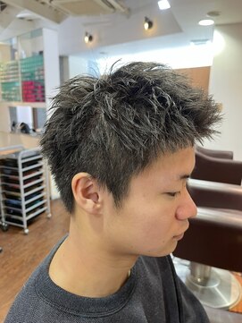 スリーク 吹田店(Sleek) スパイキーショート