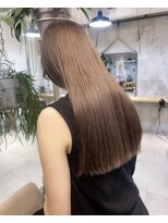 ロマリア(Lomalia)&nbsp;乾かすだけでキマる髪/馴染むハイトーンベージュカラー